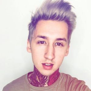 Meet your Posher, Josh